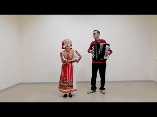 Мордовская песня «Эрзя, мокша», исполняет Ангелина Михайлова. Преподаватель Кочнева А.В., концертмейстер Сачнев В.И.