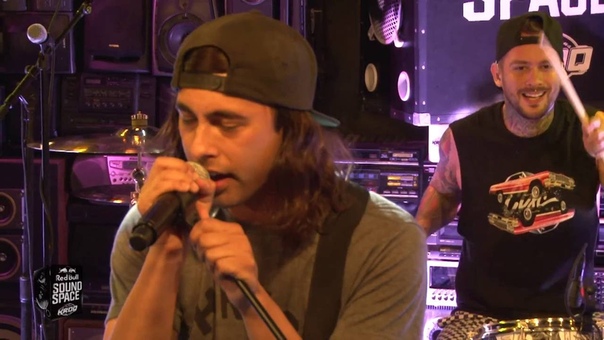 Pierce The Veil Floral Fading ( Live at