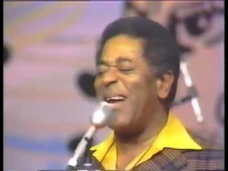 Dizzy Gillespie’s Bebop Reunion - Oop Pop a Da - 1975