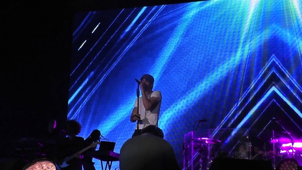 8. Enrique Iglesias Be With You HD Live Istanbul