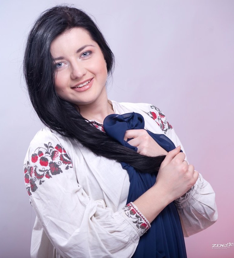 Анастасия Коваль Алайа | Смела