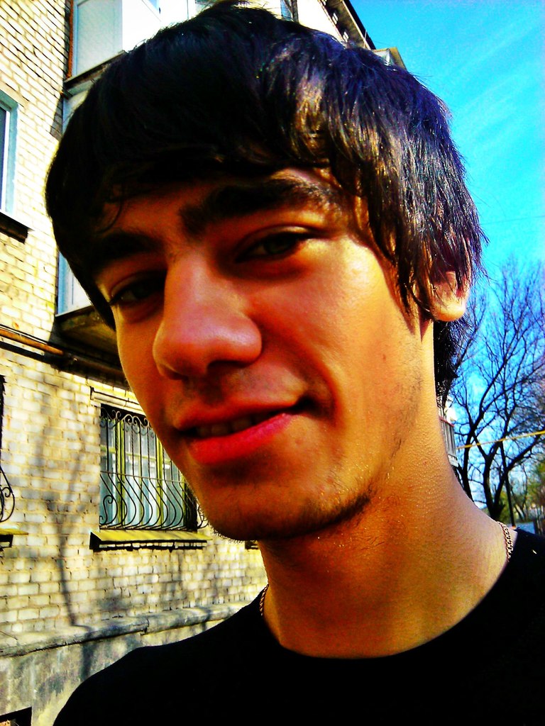 Родион Шикоряк | Луганск