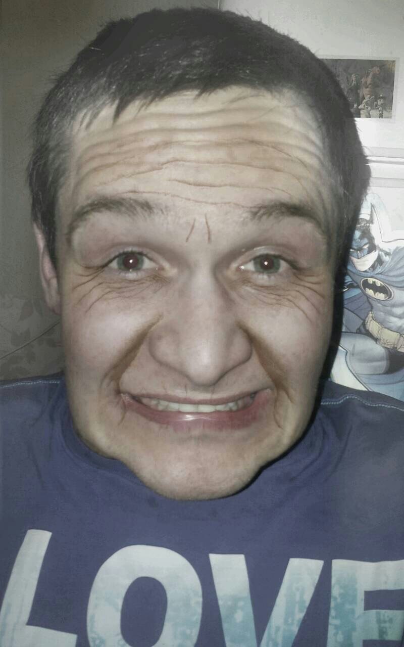 Ерик Краснов ۞Gre$hniK_><_DjoRdjiK۞ | 