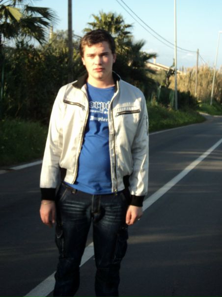 №10, Вова Савчук №10, Вова Савчук