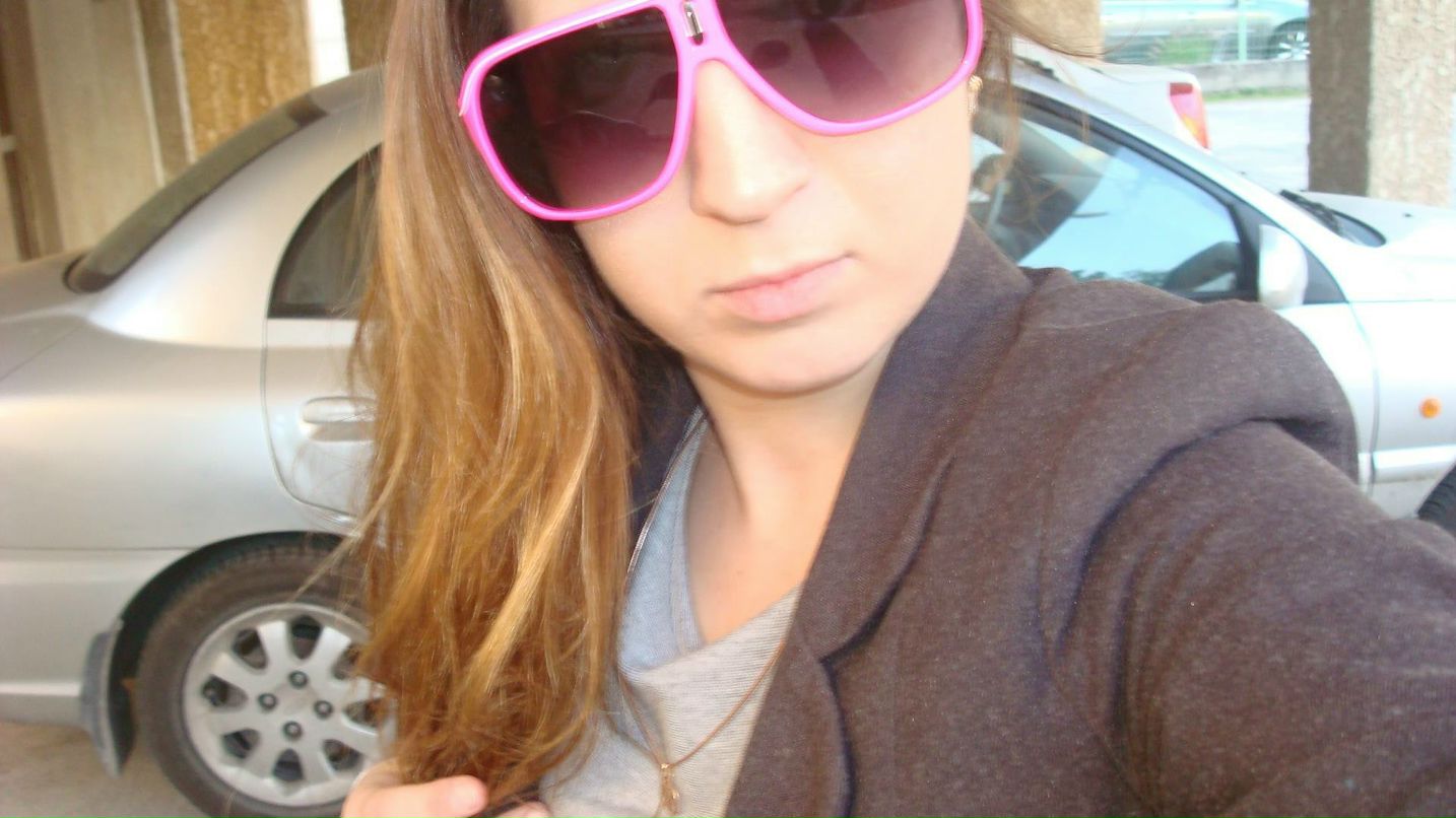 Ксения Лейкин-Тололо 