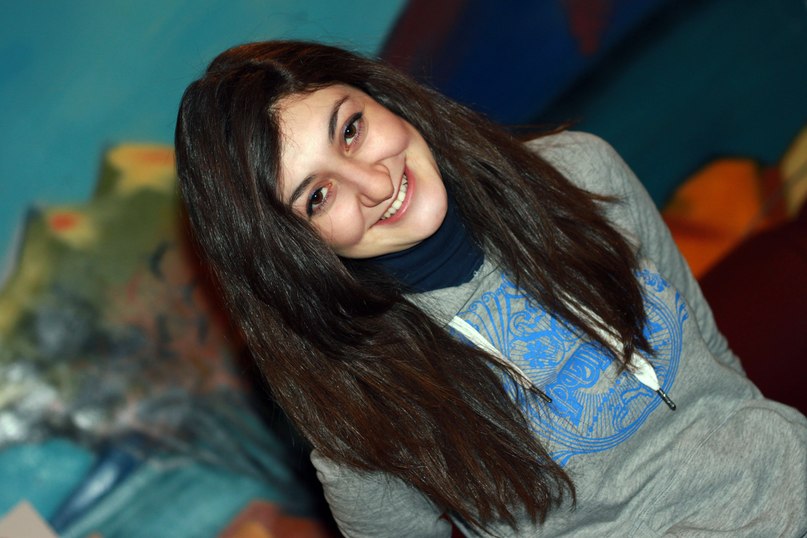 Алина Есаян | Донецк