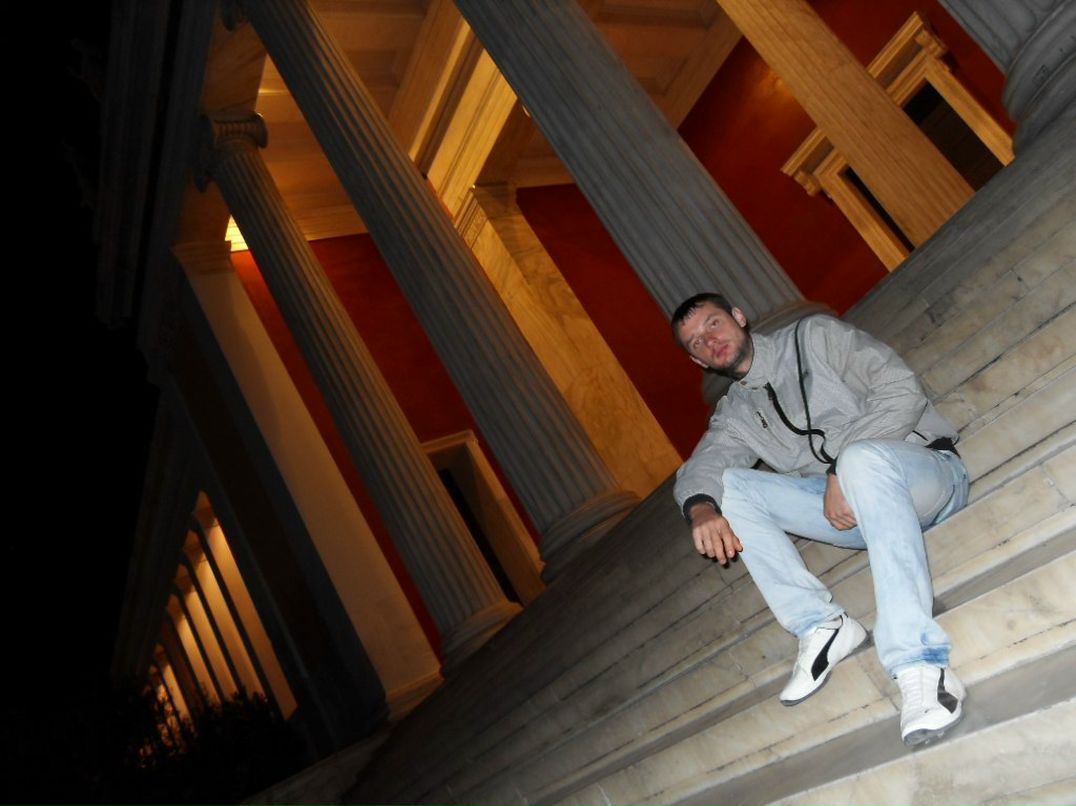 Ян Сергеев ..ιllιlι. | Athens