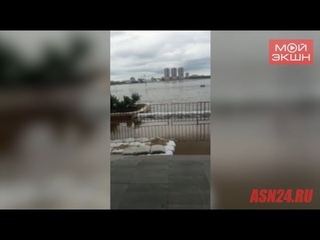 Разлившийся Амур подтопил таможню Хэйхэ
