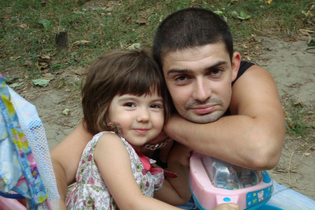 Валентин Петря | 