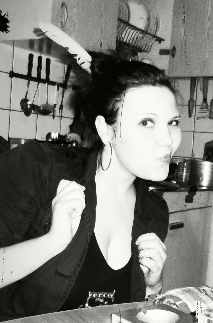 Маня Маркина /Pzzz! | Москва