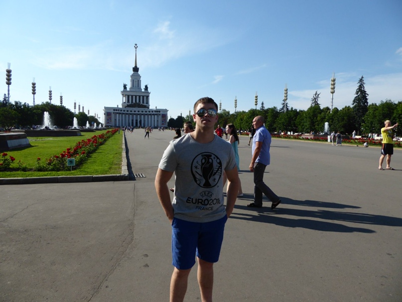 Саша Овчинников | Луганск