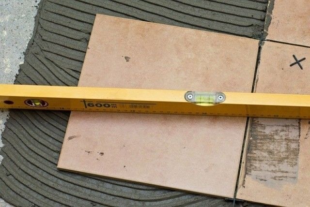 Кладка плитки