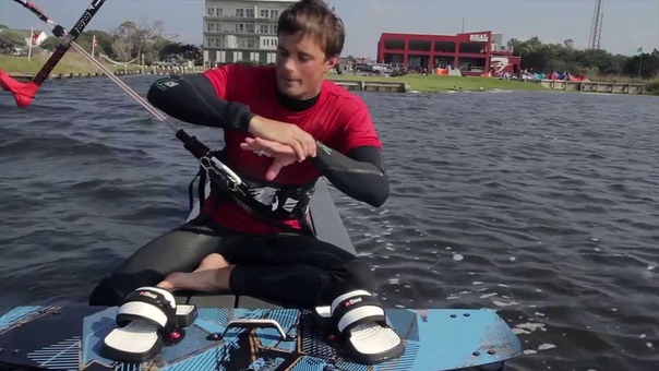 2014 Best Spark Plug V2 Kiteboard