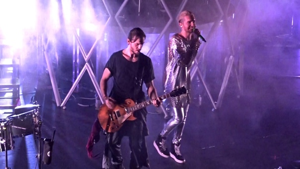Tokio Hotel Olympia : Durch den Monsun Stop Babe ( Paris, March 21,