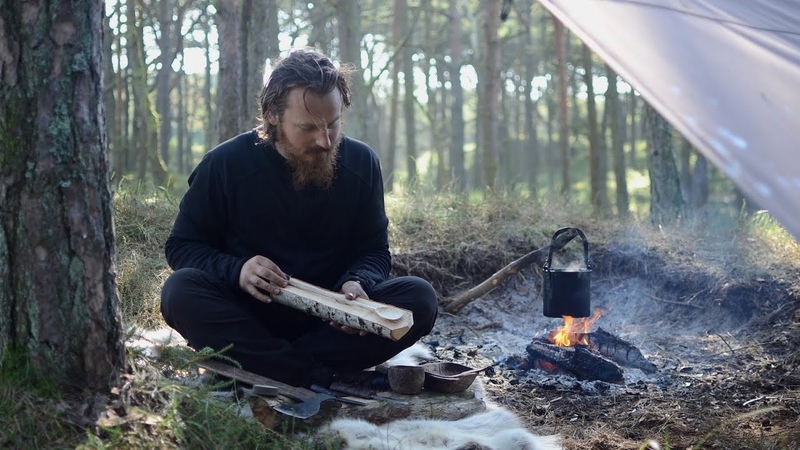 4 days bushcraft trip beach and forrest, canvas tarp, reindeer skin, fatwood, spoon carving